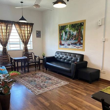 Anggerik Camelia Homestay Apartment Ladang Tok Pelam Куала-Тренгану Экстерьер фото